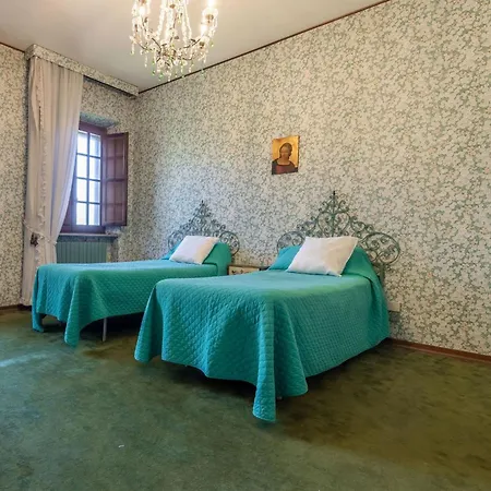 Italian Experience- Krizia Villa *