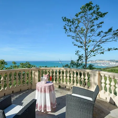 Villa Krizia - Ancona, Meravigliosa Villa Con Piscina Vista Mare